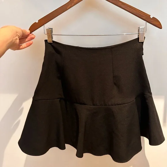 Skort - Picture 5 of 6